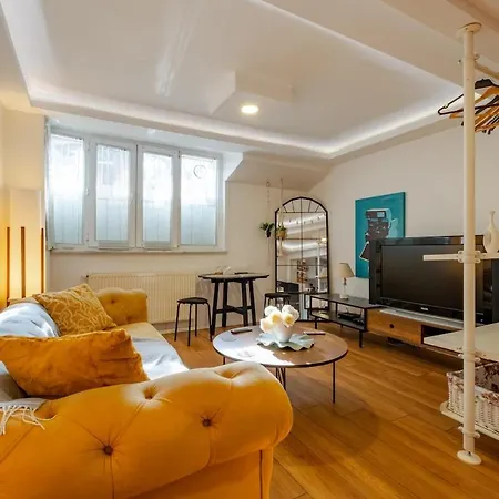 Studio Apartment Апартаменты Стамбул